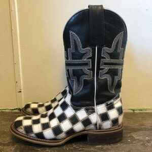 Tin Haul cowgirl boots